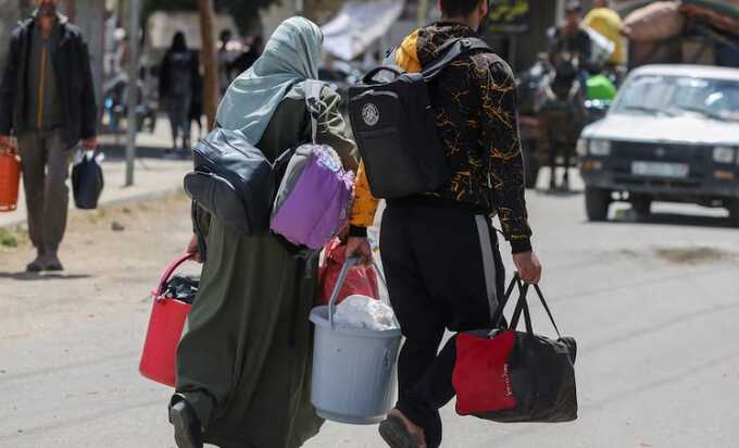 Rafah residents flee strikes after Israeli evacuation order
