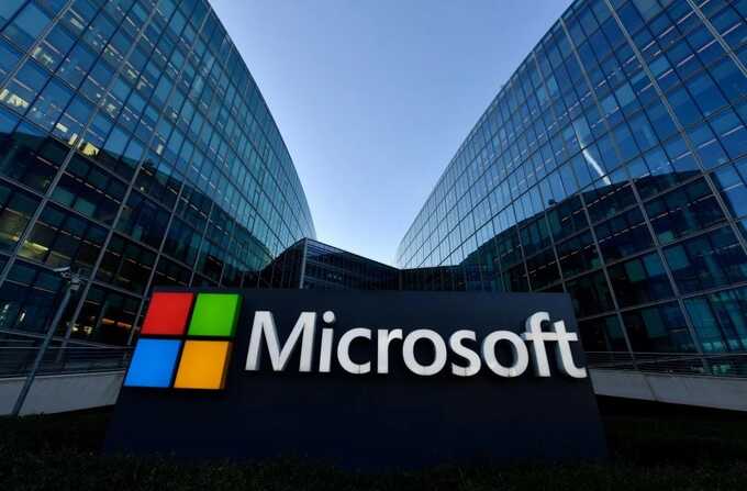 Microsoft outage disrupts services globally