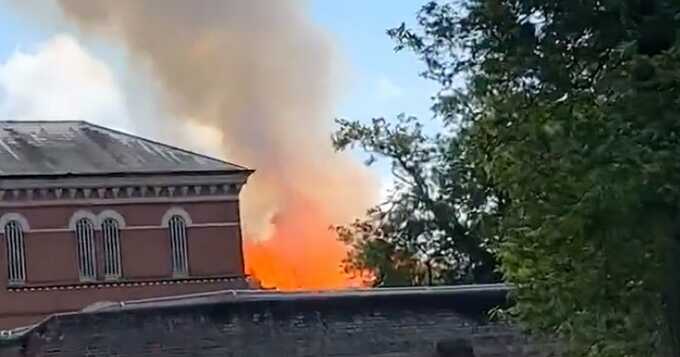 Broadmoor fire: Blaze breaks out at the psychiatric hospital where some of the UK’s most notorious criminals have been held