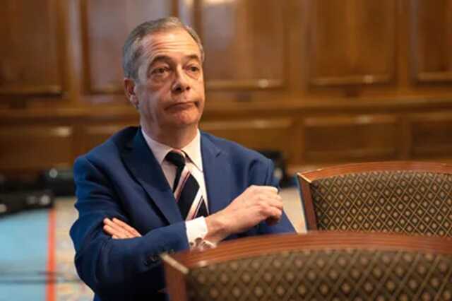 Nigel Farage says he will stand in general election