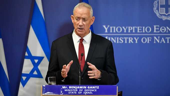 Moderate politician Benny Gantz resigns from Israeli war cabinet