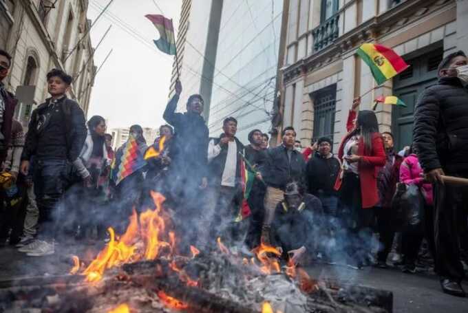 Bolivia coup attempt fails after military assault on presidential palace
