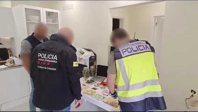 Spanish and Portuguese police have busted a fraud network that targeted the elderly
