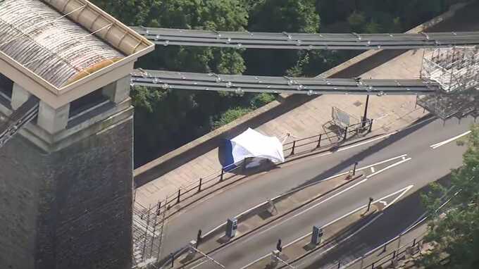 Clifton Suspension Bridge manhunt: Police say bodies in suitcase belong to two men