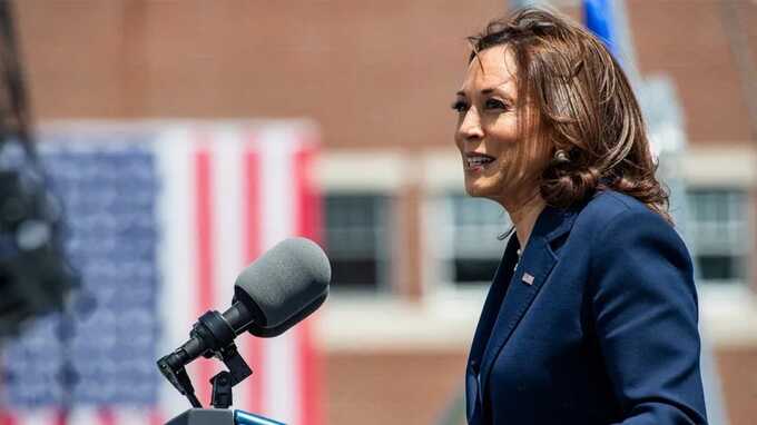 Kamala Harris vows to ’earn and win nomination’ in first statement following Biden’s withdrawal