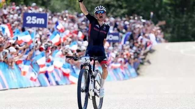 Tom Pidcock’s ‘sensational ride’ secures Team GB’s second gold at Paris Olympics