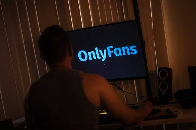 This 31-year-old California man has joined a class-action lawsuit against OnlyFans alleging that the use of ‘chatters’ on the site is fraudulent. REUTERS/Carlos Barria