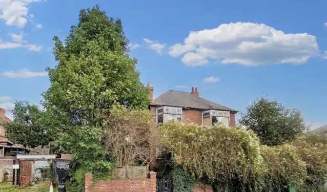 ’Grimy’ house listed for £1 sells for higher price after buyers see hidden potential