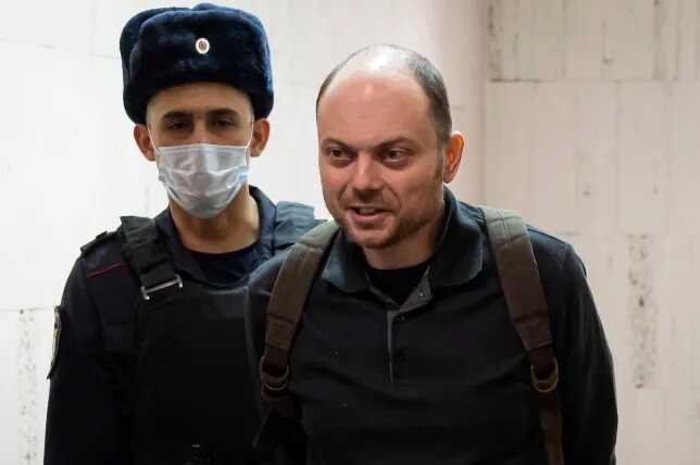 Dual UK-Russian national ‘freed by Putin in largest prisoner swap since Cold War’