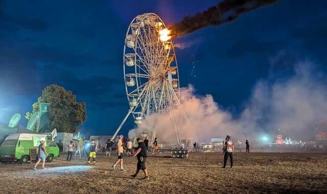 Over 20 injured in Ferris wheel fire at music festival in Germany