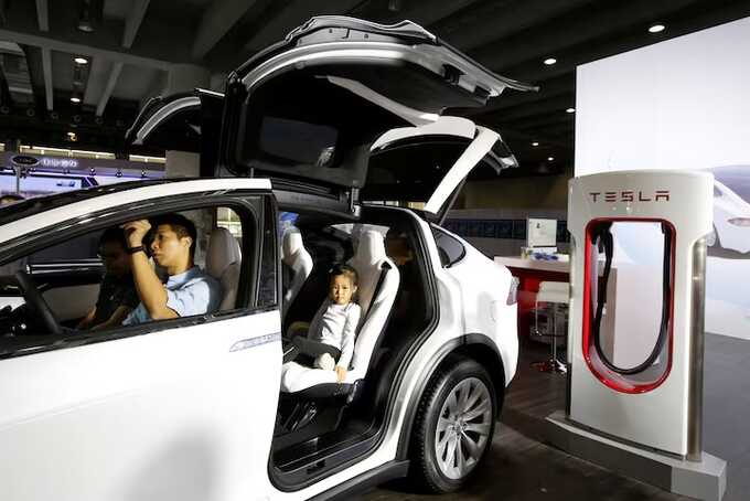 Tesla Beijing to recall 870 imported model X EVs, China regulator says