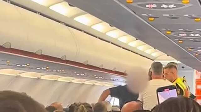 A drunk easyJet passenger attempted to storm the cockpit during a mid-flight incident