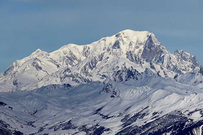 Four missing climbers discovered dead near the summit of Mont Blanc