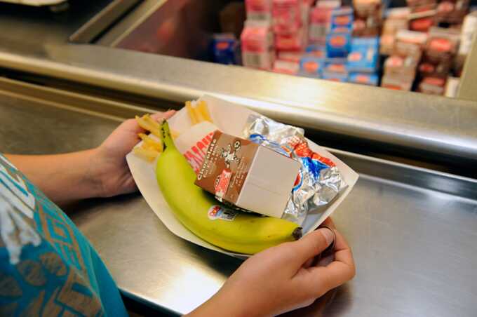 Rachel Reeves announces free breakfast clubs in primary schools starting next year