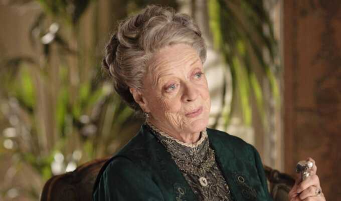 Harry Potter and Downton Abbey star Dame Maggie Smith dies aged 89