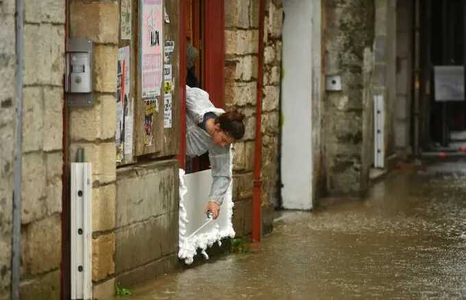 France faces challenges in recovering from flash flooding