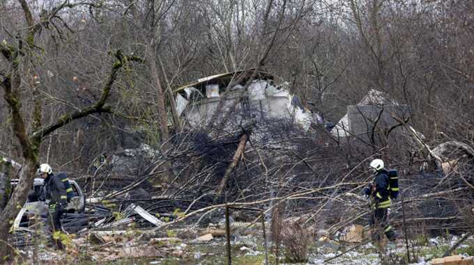 DHL cargo plane crashes near an airport in Lithuania