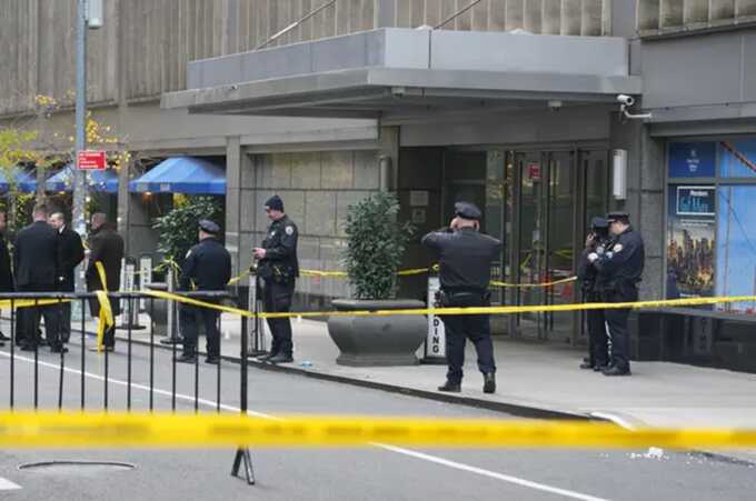 Health chief ’shot dead outside Manhattan hotel’ as manhunt for attacker begins