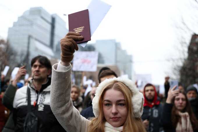 Serbian students rally in Belgrade in ongoing protest over train station disaster