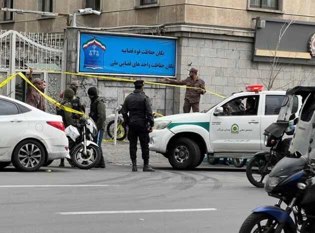 Two Iranian supreme court judges fatally shot