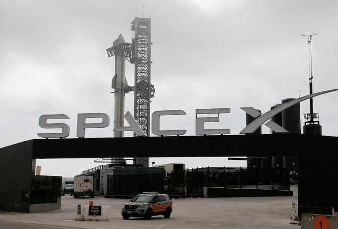 Sanctioned Russian oligarch held stake in Musk’s SpaceX via trust