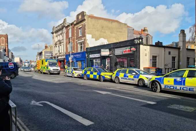 Man stabbed on busy high street in broad daylight, terrifying shoppers