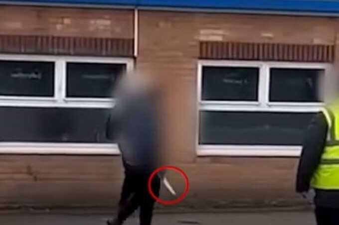 12-year-old boy arrested for carrying long knife around school