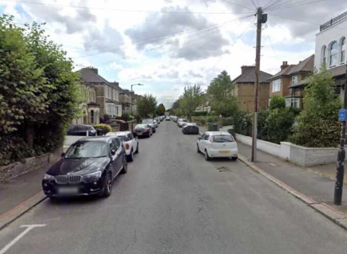 Man dies following a flat fire outbreak in southeast London