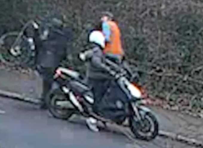 Cyclist robbed of £4,200 bike by thieves wielding a hammer in Regent’s Park