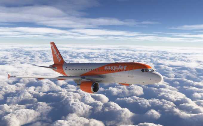 Woman dies on easyJet flight to UK despite passengers’ attempts to save her