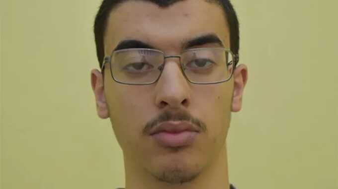 Brother of Manchester terrorist attacks prison guards in the UK