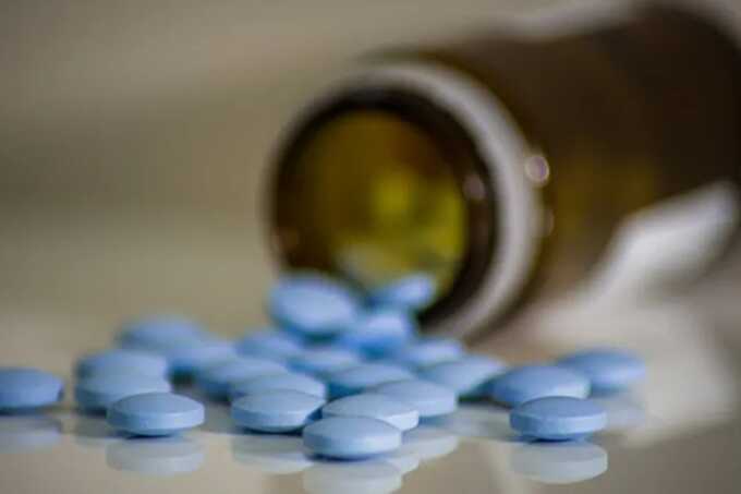 Two people die in London after taking blue pills — Ealing Council raises alarm