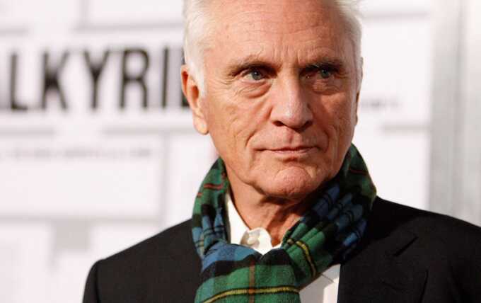 “Superman” and “Priscilla, Queen of the Desert” star Terence Stamp dies at 87