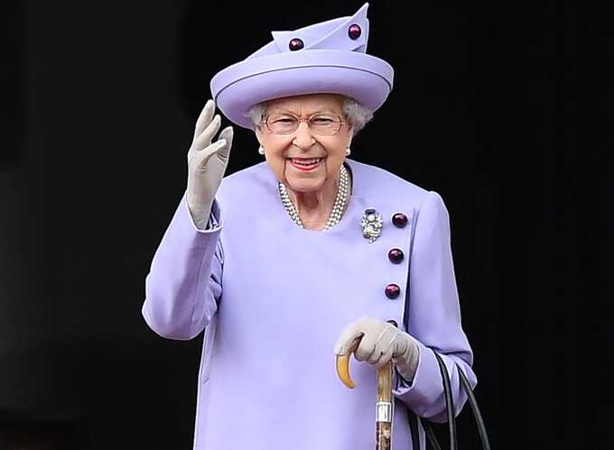 Queen Elizabeth privately opposed Brexit but criticized EU bureaucracy