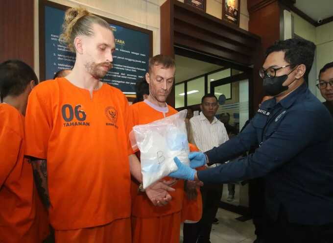 Two Brits face death penalty in Bali over £300k cocaine plot