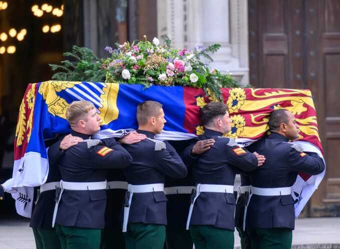 Farewell to the Duchess of Kent as coffin arrives at Westminster Cathedral