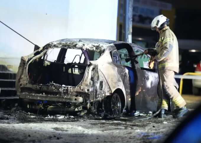 Men set mosque on fire in suspected hate crime in East Sussex