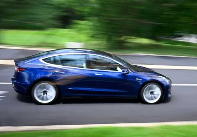 Should Tesla’s self-driving mode be banned? US investigates after crashes and violations