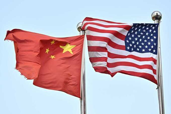 Markets tumble as Trump warns of massive tariffs on Chinese goods