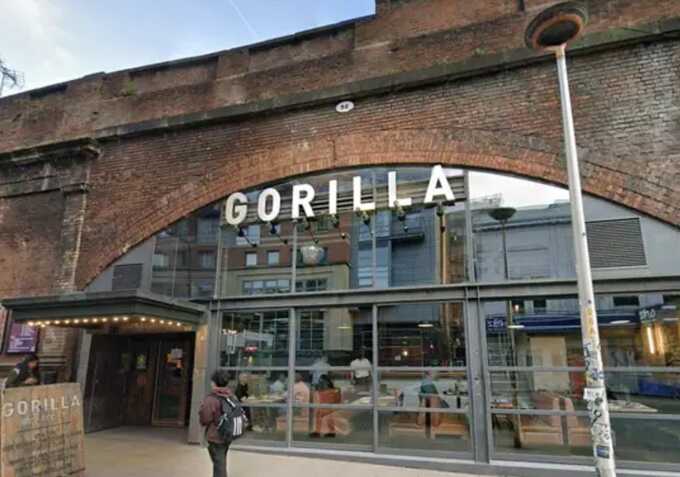 19-year-old bar worker found dead in Manchester flat amid drugs investigation