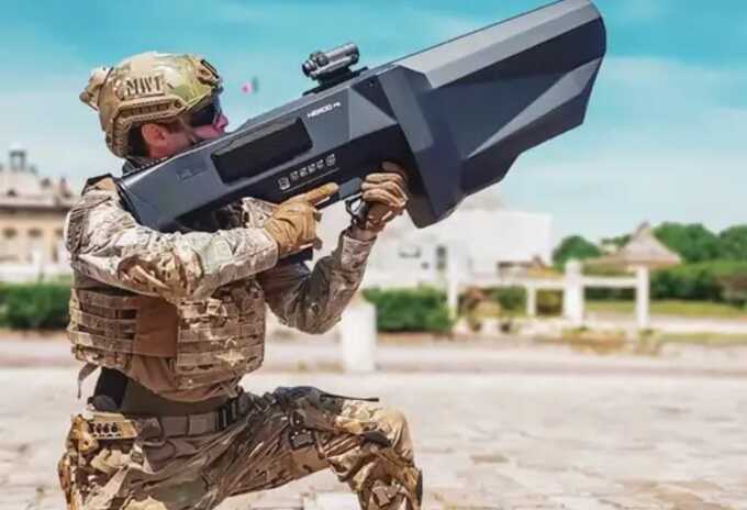 UK to give military new powers to shoot down unidentified drones over bases