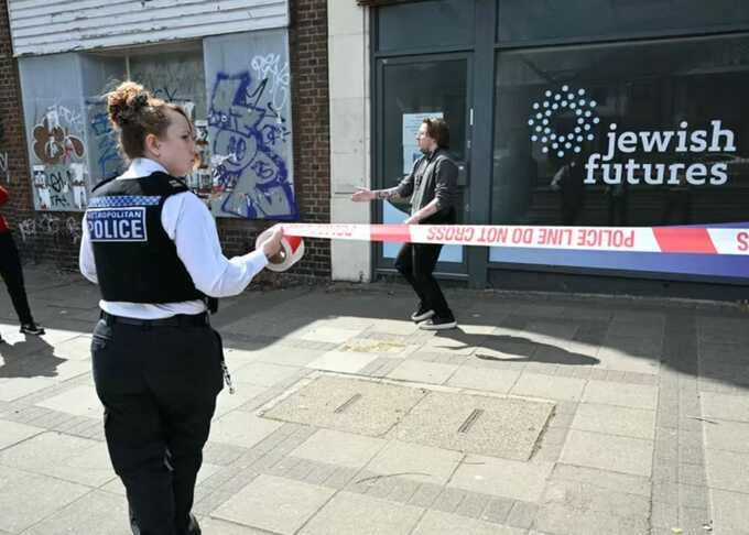 Series of anti-Jewish attacks in London fuels fears after latest arson attempt
