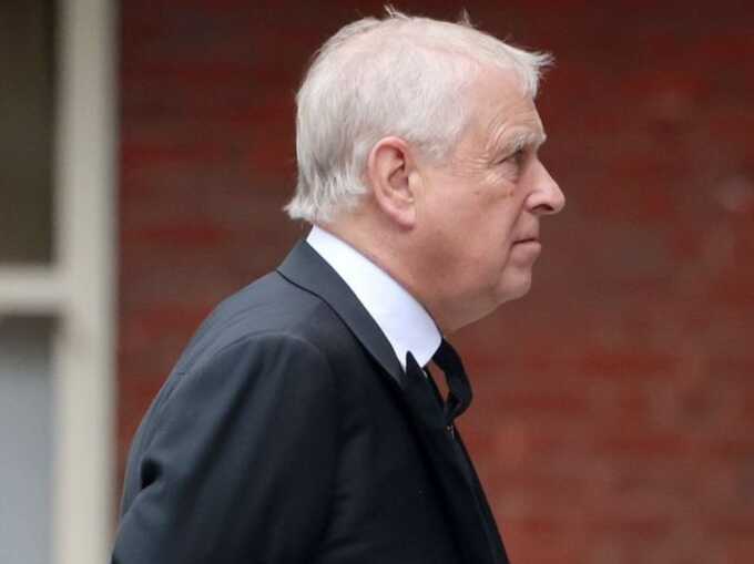Man arrested after threatening approach to Andrew Mountbatten-Windsor near royal estate