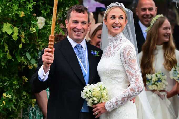 Peter Phillips marries Harriet Sperling in Gloucestershire ceremony attended by senior royals