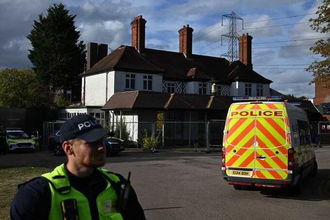 Asylum seekers removed from Essex hotel after fire safety concerns