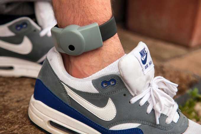 More than 5,400 offenders escape electronic tagging despite court orders