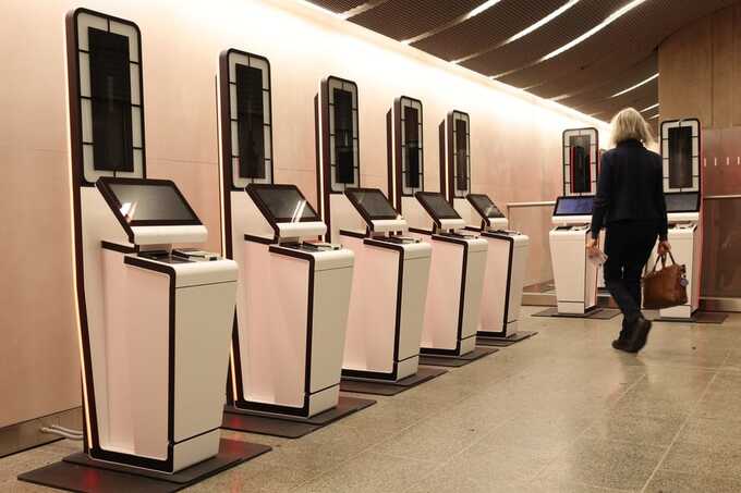 EU border system confuses identical twins in latest Entry-Exit System failure