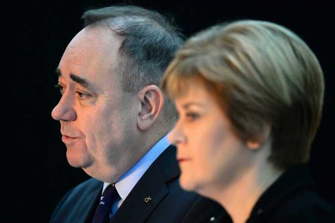 David Davis accuses Nicola Sturgeon of covering up SNP embezzlement scandal