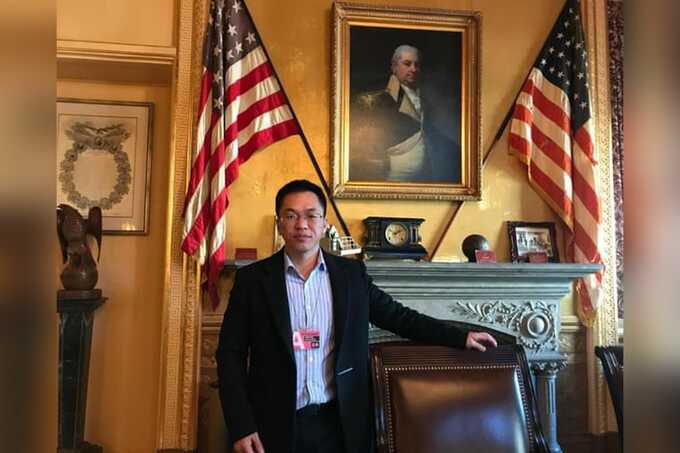 Chinese human rights lawyer arrested by ICE despite pending US asylum claim