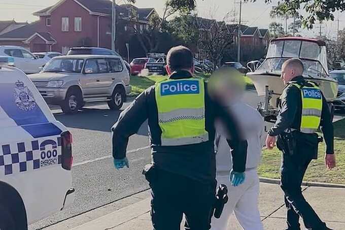 Melbourne man charged over alleged $100,000 cocaine trafficking operation